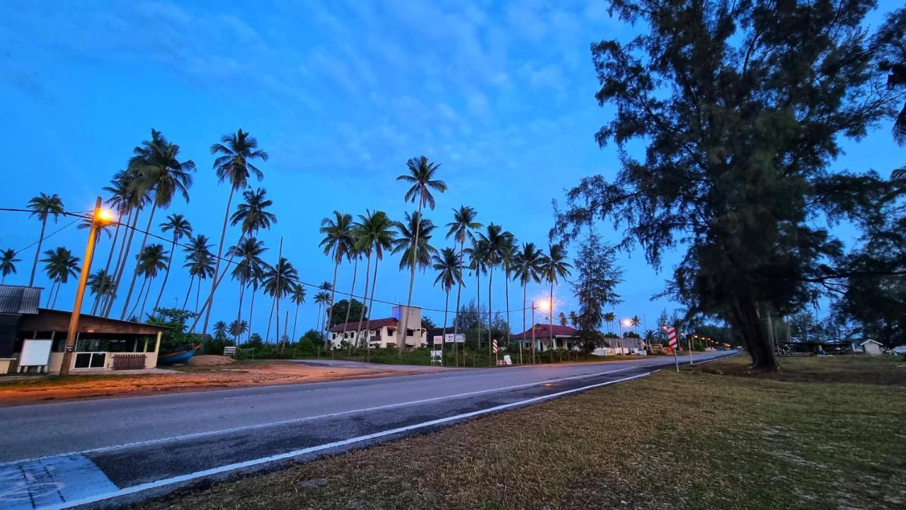 Rumah Tamu Tepi Pantai Hotel Dungun Exterior photo