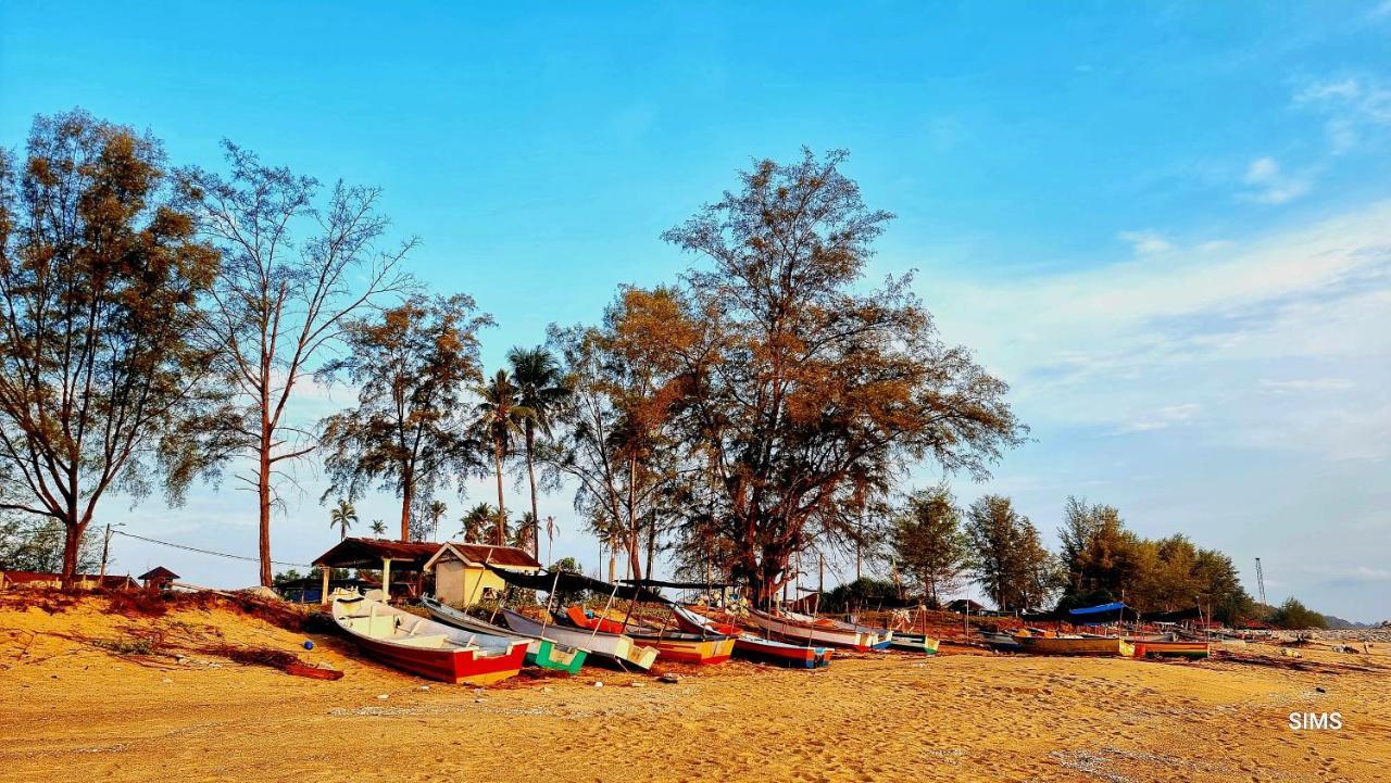 Rumah Tamu Tepi Pantai Hotel Dungun Exterior photo